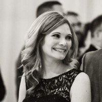 Leah Nida avatar image