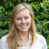 Lizzie Hurst avatar image