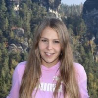 Yana Homeniuk avatar image