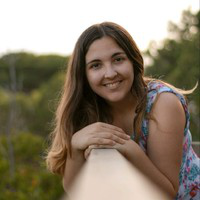 Elena Cano avatar image