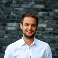 Simon Poloczek avatar image