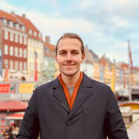 Andreas Lind avatar image