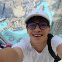 Maciej Sawicki avatar image