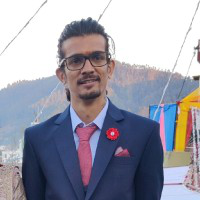 Daya Pandey avatar image