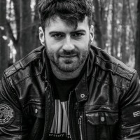 Damian Ochramowicz avatar image