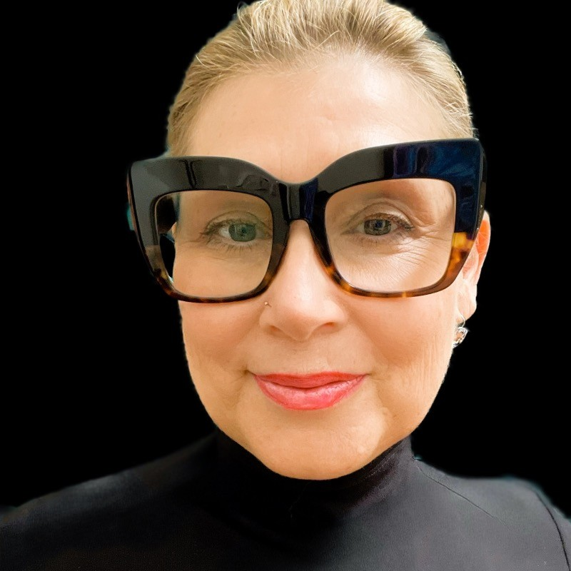 Laura Henkel avatar image