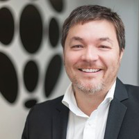 Robin Smith avatar image