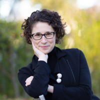 Emily Levine avatar image