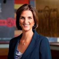 Claudia Schaefer avatar image