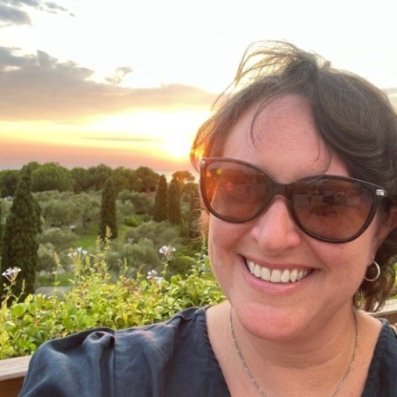 Lindsay Levkoff Lynn avatar image