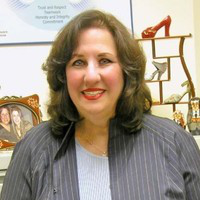 Lynn Fogel avatar image