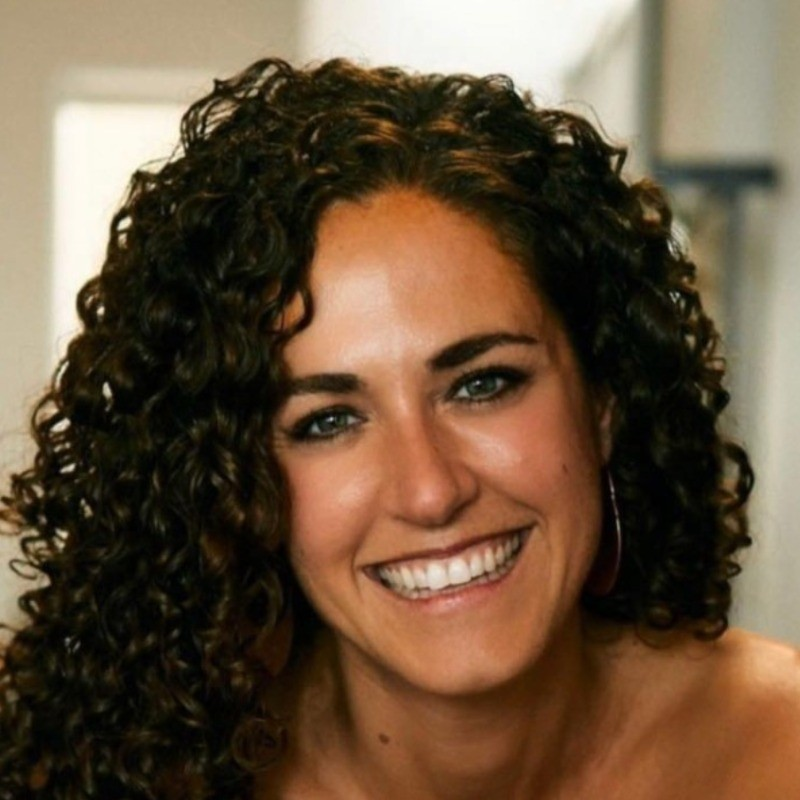 R. Yael Weissburg avatar image