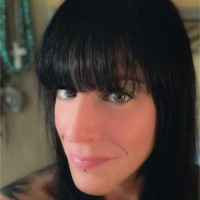 Cristina Dolores avatar image