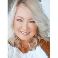 Ashley Anderson avatar image