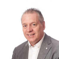 Julian Poulter avatar image