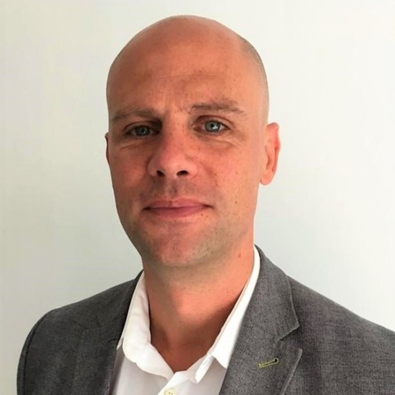 Ross Caveille avatar image