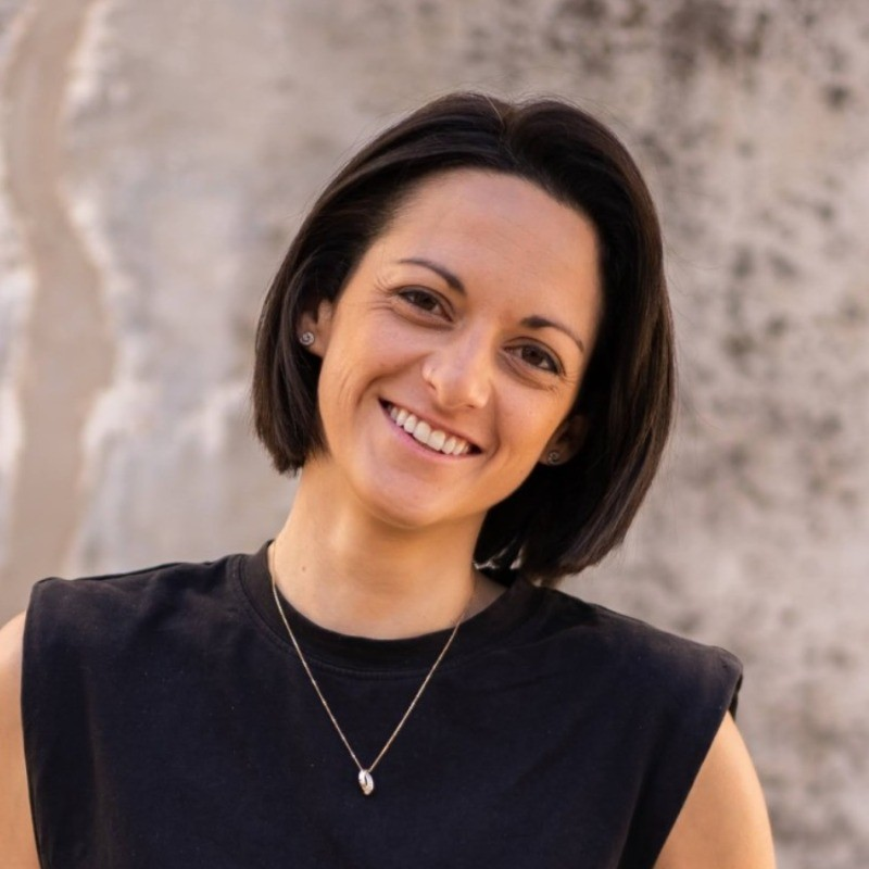 Lydia Hascott avatar image