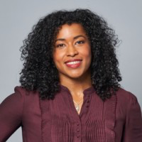 Mia Andrews avatar image