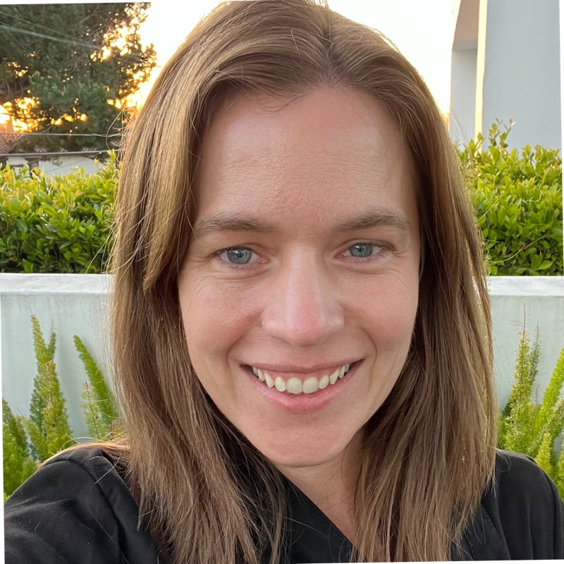 Evelyn Robbrecht avatar image