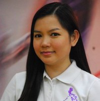 Julie Uy avatar image