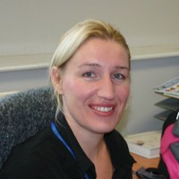 Julie Ellis avatar image