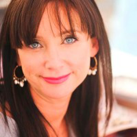 Louisa Spring avatar image