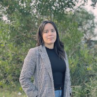 Mayra Alves avatar image