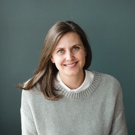 Toni Desrosiers avatar image