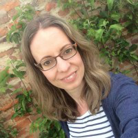 Lucy Dodsworth avatar image