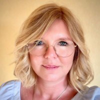 Regina Bilo avatar image