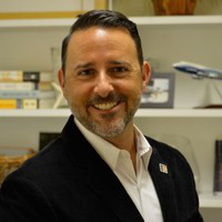 Robert Vitelli avatar image