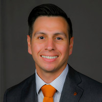 Luis Esquivel avatar image