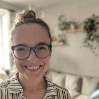 Hannah Cowley avatar image