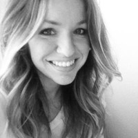 Kelli Flores avatar image