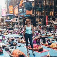 Sylvia Roth avatar image