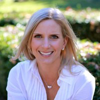 Lina Dickinson avatar image