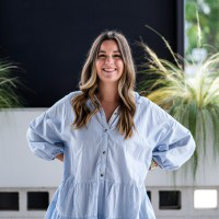 Laura Pace avatar image