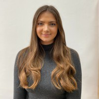 Lilly Chambers avatar image