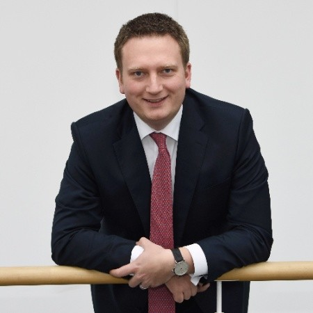 Dr. Jonas Lorson avatar image