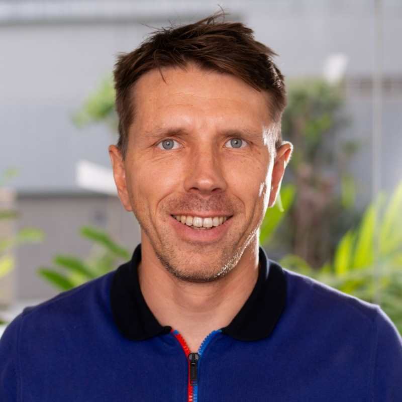 Alex Avramov avatar image