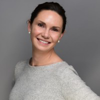 Holly Fitzhenry avatar image