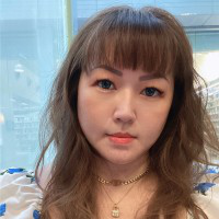 Roselind Tan avatar image