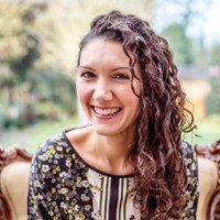 Esme Packett avatar image