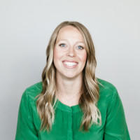 Julianne Palm avatar image