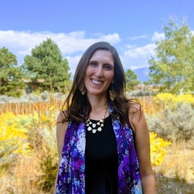 Caroline Ellis avatar image