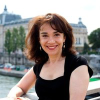 Elaine Sciolino avatar image