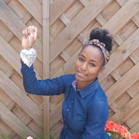 Elisa Mclean avatar image