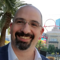 Rolando Larrainci avatar image