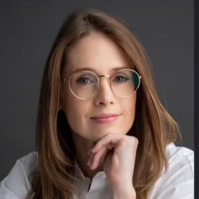 Nicole Sia avatar image