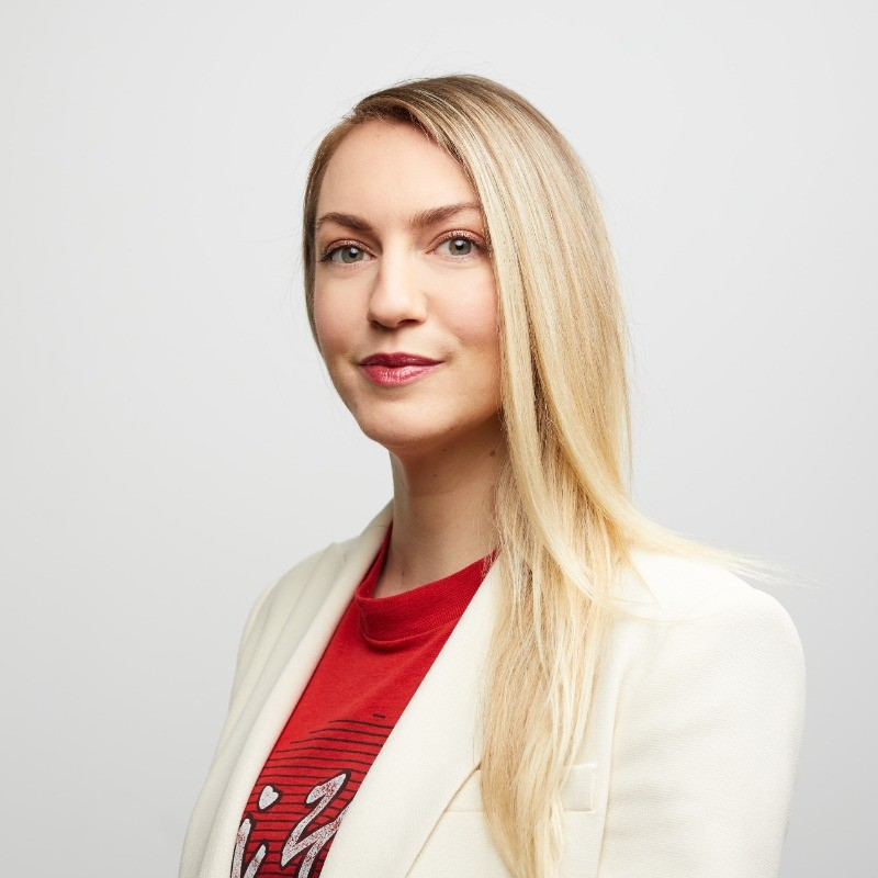 Elizabeth Szabo avatar image